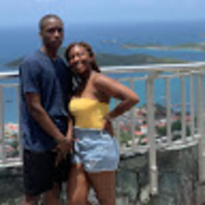 Meet your Posher, Aja &